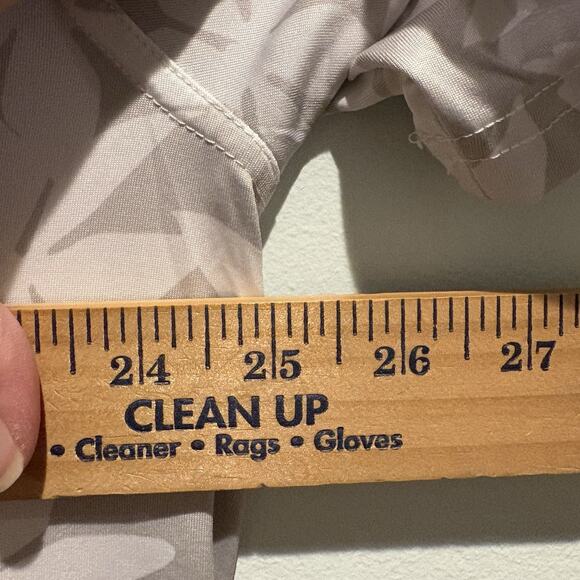 Simply Southern Polo Shirt Men Sz XL Gray Cream Floral Leaf Print Beach Resort - Picture 9 of 11